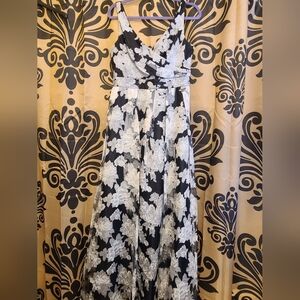 Betsy &  Adam formal flowey dress